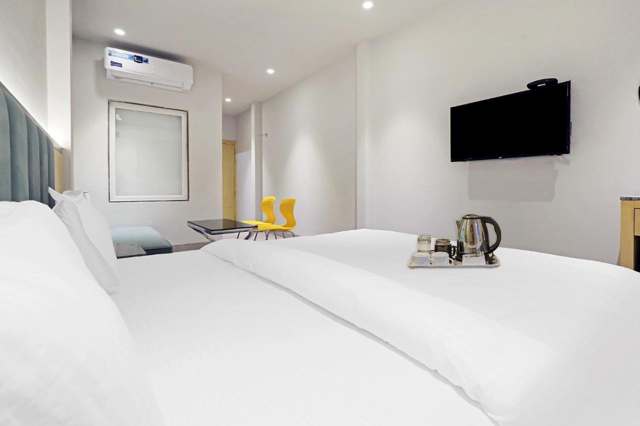 Fabhotel Oasis Yellow Courtyard โบปาล ภายนอก รูปภาพ